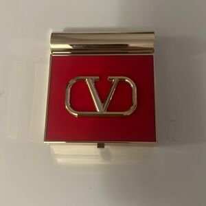 Valentino beauty blush